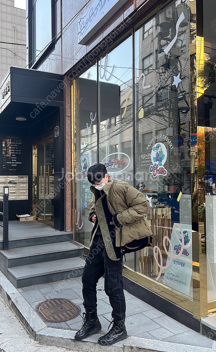 사카이 레이어드 패딩 카키 사이즈 3 (SACAI)--1