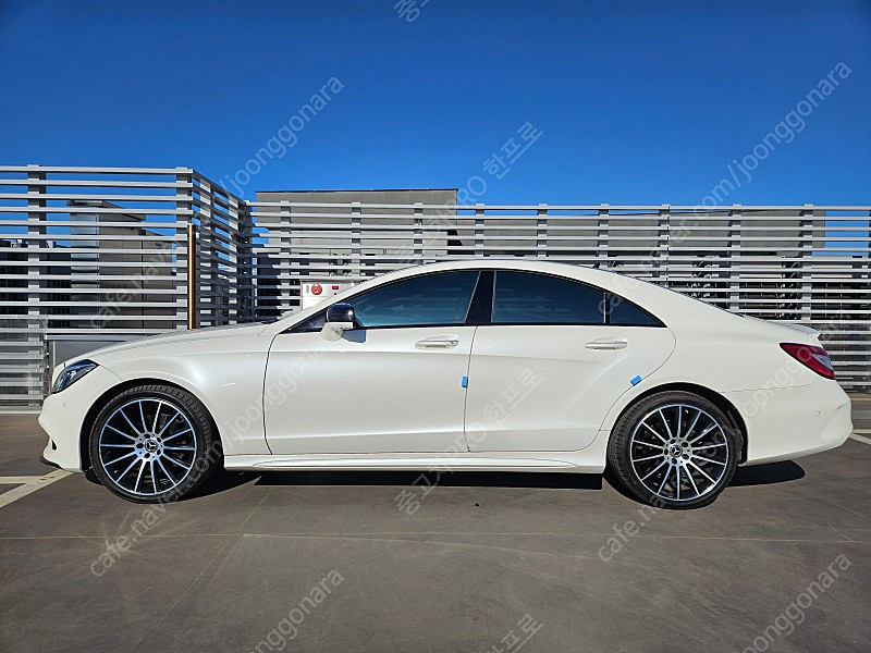 벤츠 CLS클래스 중고차 들어왔어요 무사고 2,650만원 입니다 이미지