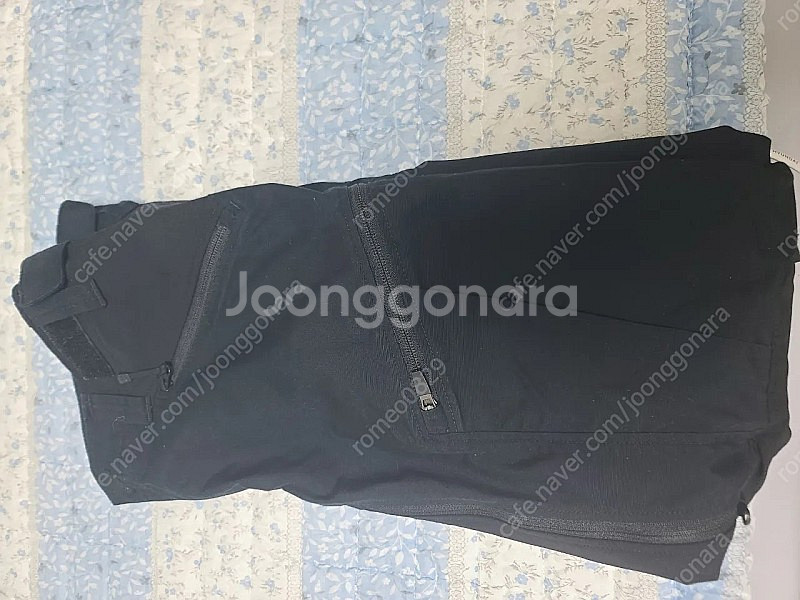룬닥스 마케 블랙 48사이즈 레귤러 판매합니다--2