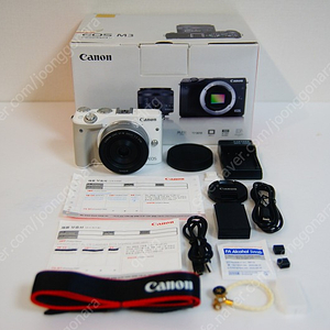[캐논] EOS M3+22mm 화이트 미러리스 카메라셋팝니다.(34만원)