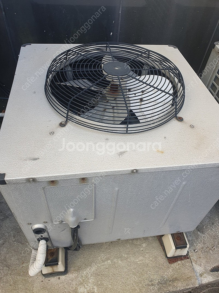 항온항습기(3RT, 6RT) 4대 일괄 300만원--1