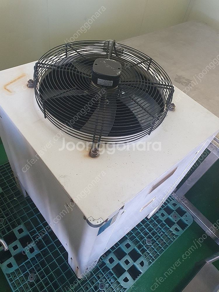 항온항습기(3RT, 6RT) 4대 일괄 300만원--7