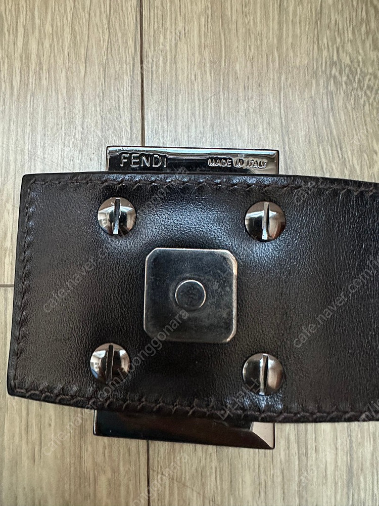 펜디 주카 숄더백 맘마백--2