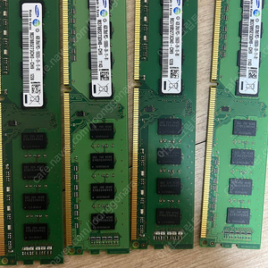 DDR3 4GB 4개