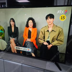 LG65인치 UHD 스마트TV팝니다.