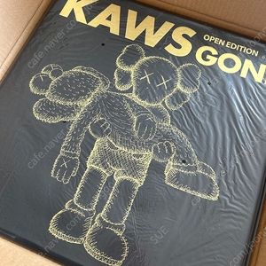 (가격 내림)카우스 곤 피규어 Kaws -Gone figures 3 set