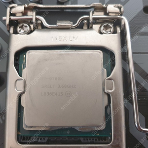 고장시피유 (i7 9700K)