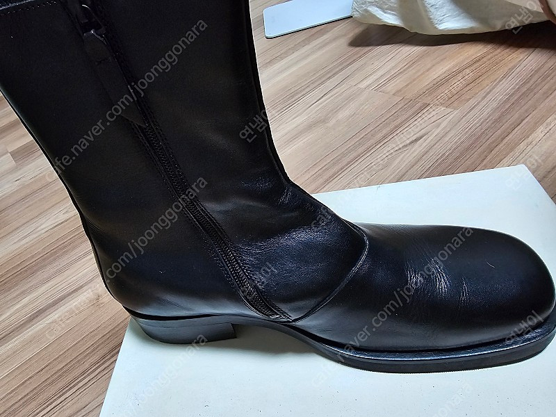 아워레가시 카미온 블랙/ 44사이즈 / 30만원--2