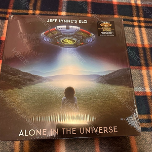 제프 린 ELO ﻿Jeff Lynne's ELO - Alone in the Univers LP