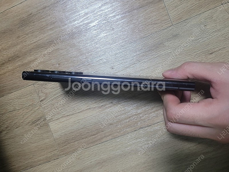 갤럭시노트 23 울트라 거의 새 제품 판매합니다.--3