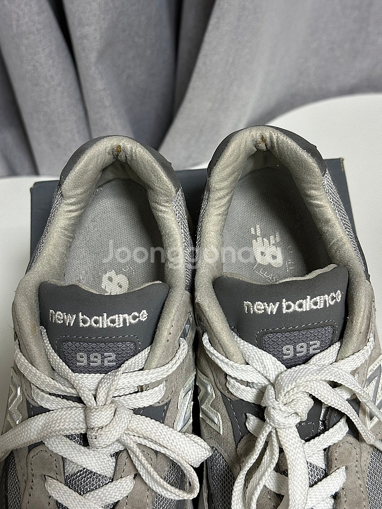 뉴발992그레이 250 팝니다.--4