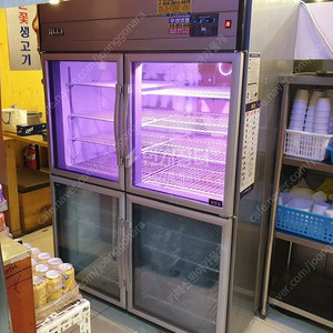컨벡션오븐저온저장고고기숙성고냉동냉장고테이블의자반찬간덱기렌지부침기