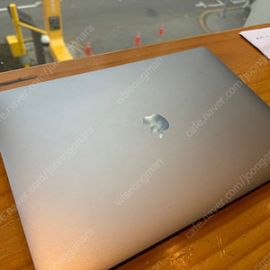 맥북 프로 2019년형 16인치 판매합니다 (16GB, 박스 포함)
