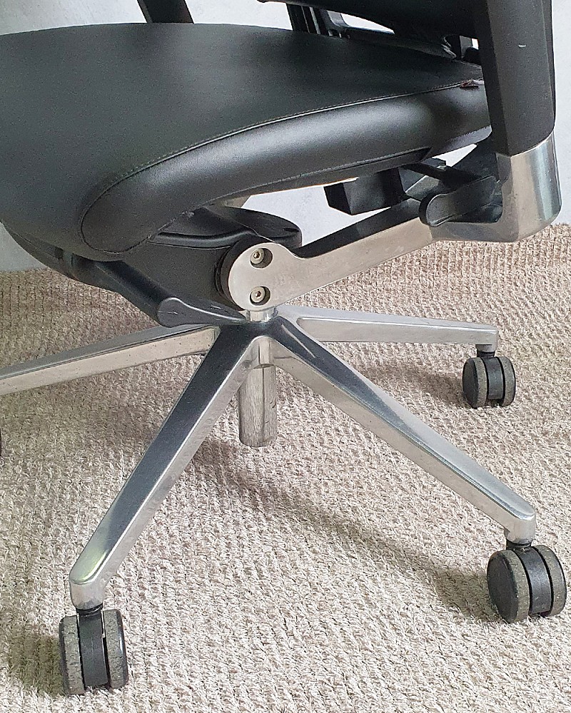 가구매니저] 퍼시스 리플라이 인조가죽 중역 의자 - 고급스럽고 너무 편한 의자예요. | 중고나라 - 안심되는 중고거래