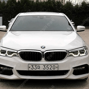 BMW5시리즈 (G30) 520d xDrive M 스포츠 플러스중고차 할부 리스 카드 저신용자 저연령자 전액할부 승인