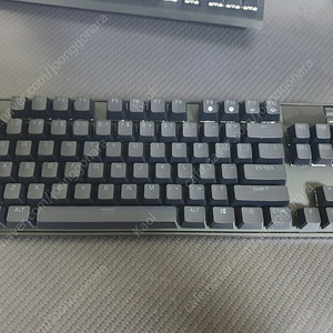 스틸시리즈 Apex Pro tkl 2023 키보드팝니다