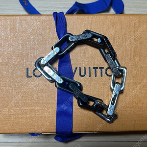 루이비통 버질아블로 팔찌
