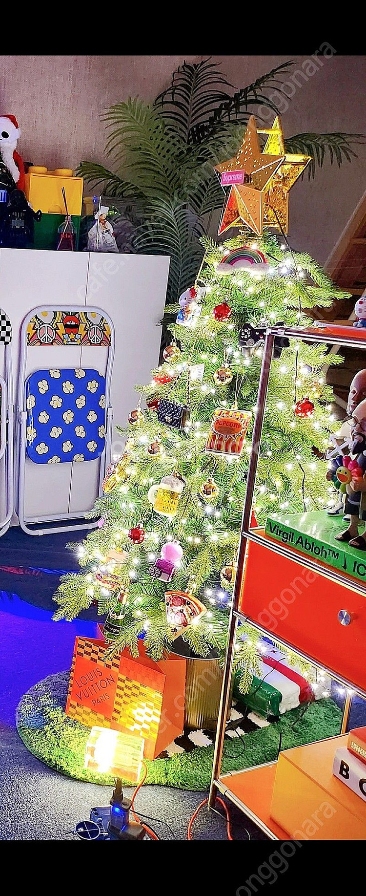 버질아블로 나이키 책 판매합니다--1