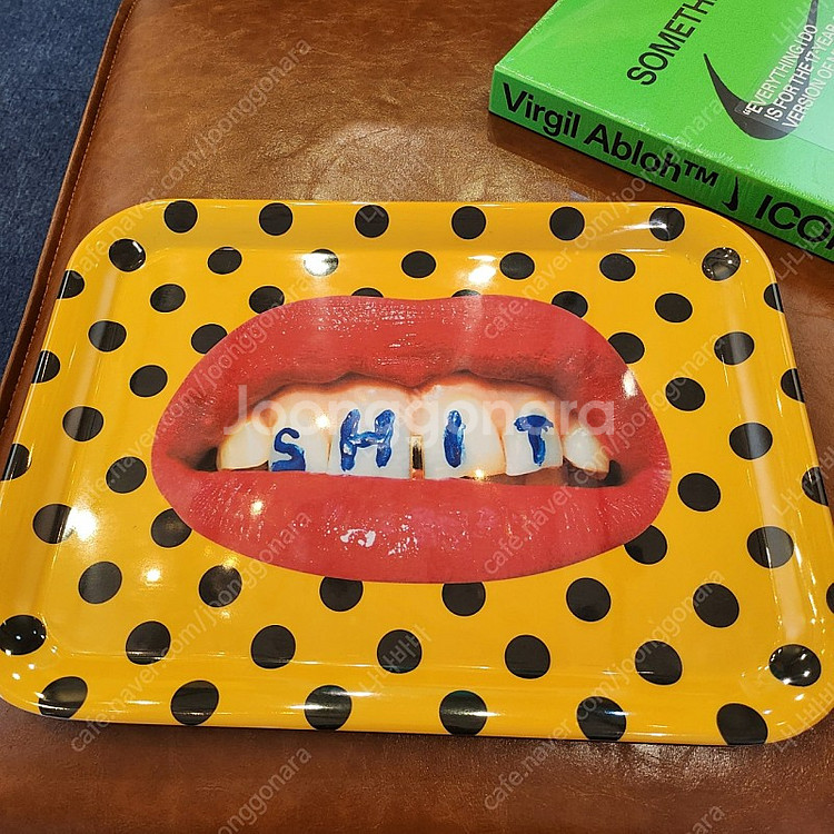 셀레티 토일렛페이퍼 트레이 판매합니다--0