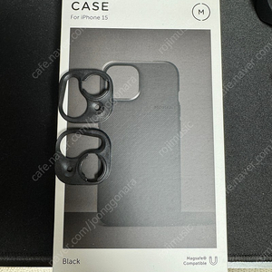 MagSafe 가능 아이폰 15 Moment Case 팝니다. Black