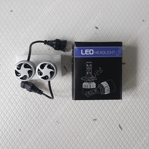 2pcs H11 LED 헤드 라이트 전구 2만원에 팝니다!