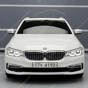 BMW5시리즈 (G30) 520d xDrive 럭셔리 플러스할부 전액할부 탁송가능 저신용자할부가능