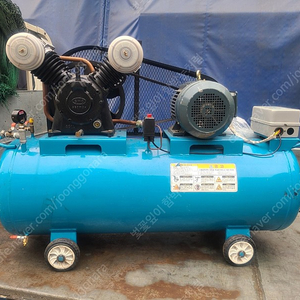 (중고) 왕복동 콤프레샤(콤프레셔) 7.5HP 판매합니다.(상태좋음) (연락처:010-2000-8713)