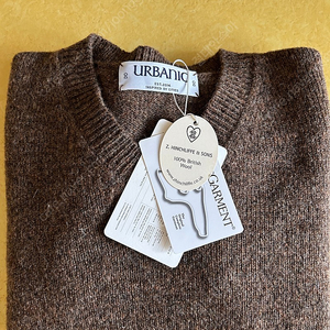 얼바닉30 British wool knit 브라운