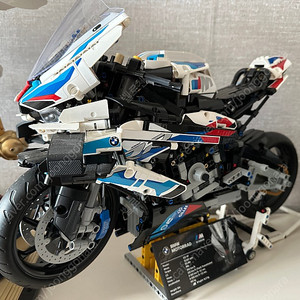 레고 BMW M1000RR 42130