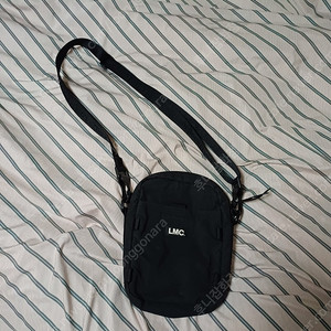 LMC 엘엠씨 크로스백