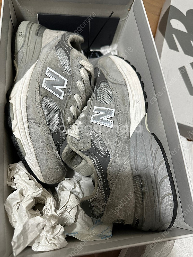 뉴발란스 993 b스탠다드 220 사이즈 180,000...--5