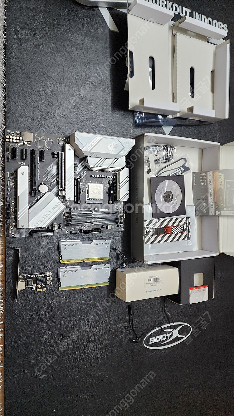 (인 천) 5800X + rog strix b550-a + 램 16×2 판매합니다--0