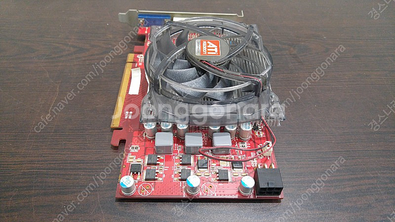 Radeon HD 5750 512MB--1
