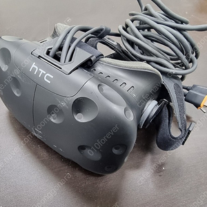 htc vive 헤드셋 팝니다.