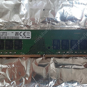 삼성 PC DDR4 메모리 2666V 16G 2개 팝니다.