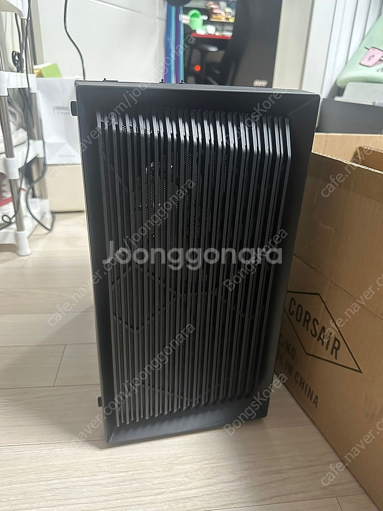 사무용 데스크탑 15만 팝니다. i5-6500/8G/1...--8
