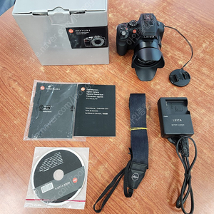 LEICA V-LUX 4 / 라이카 브이룩스 4 중고 / 새가방+새64메모리+새카드리더기 포함 / 판매합니다~~