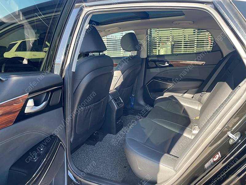 올 뉴 K7 중고차 들어왔어요 무사고 1,340만원 입니다 상태 너무 좋아요 이미지