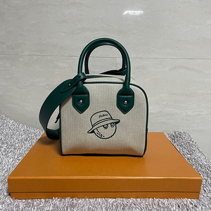 말본골프 M버킷 클래식미니백 여성골프백 토트백 보조가방 새상품 18만