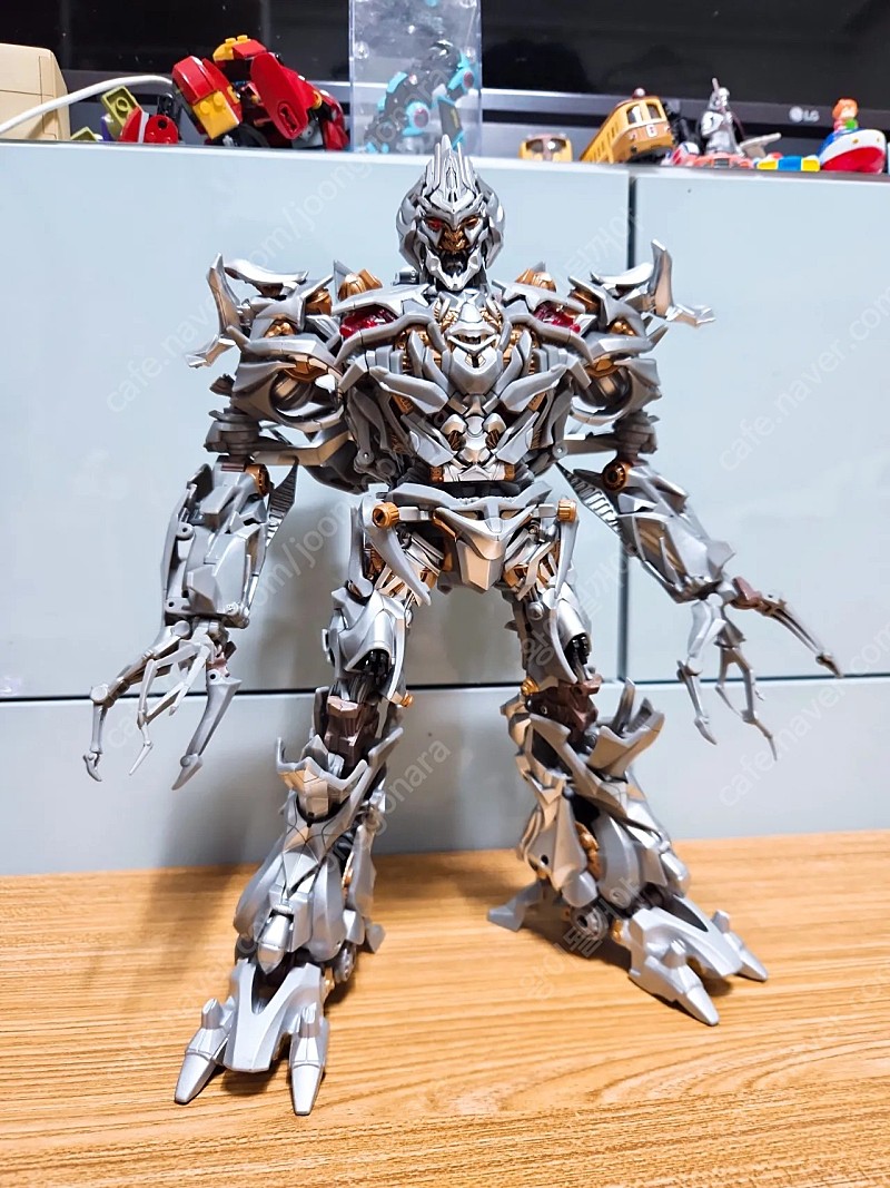 트랜스포머 mpm-8 메가트론 팔아요(마지막 가격인하) | 중고나라 - 안심되는 중고거래