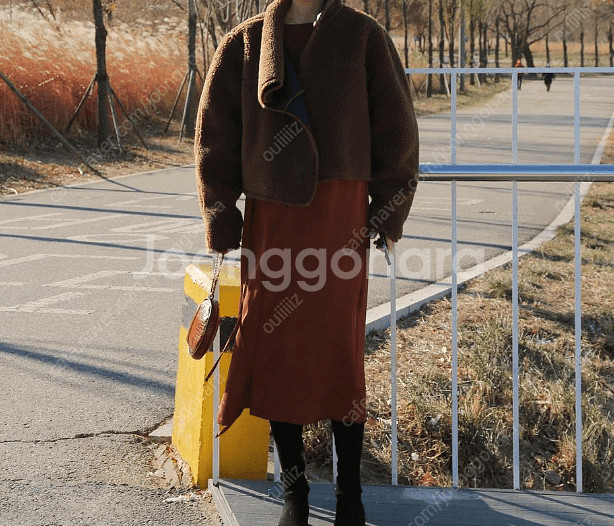 쏭스튜디오 페이크퍼 무스탕--8