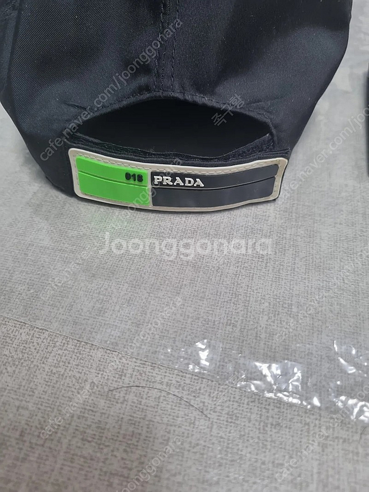 19SS 프라다 개버딘 나일론 모자 볼캡 L--5