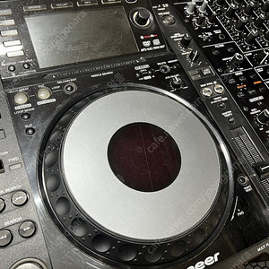 djm v10, cdj 2000넥원, cdj 2000넥투, udg z테이블