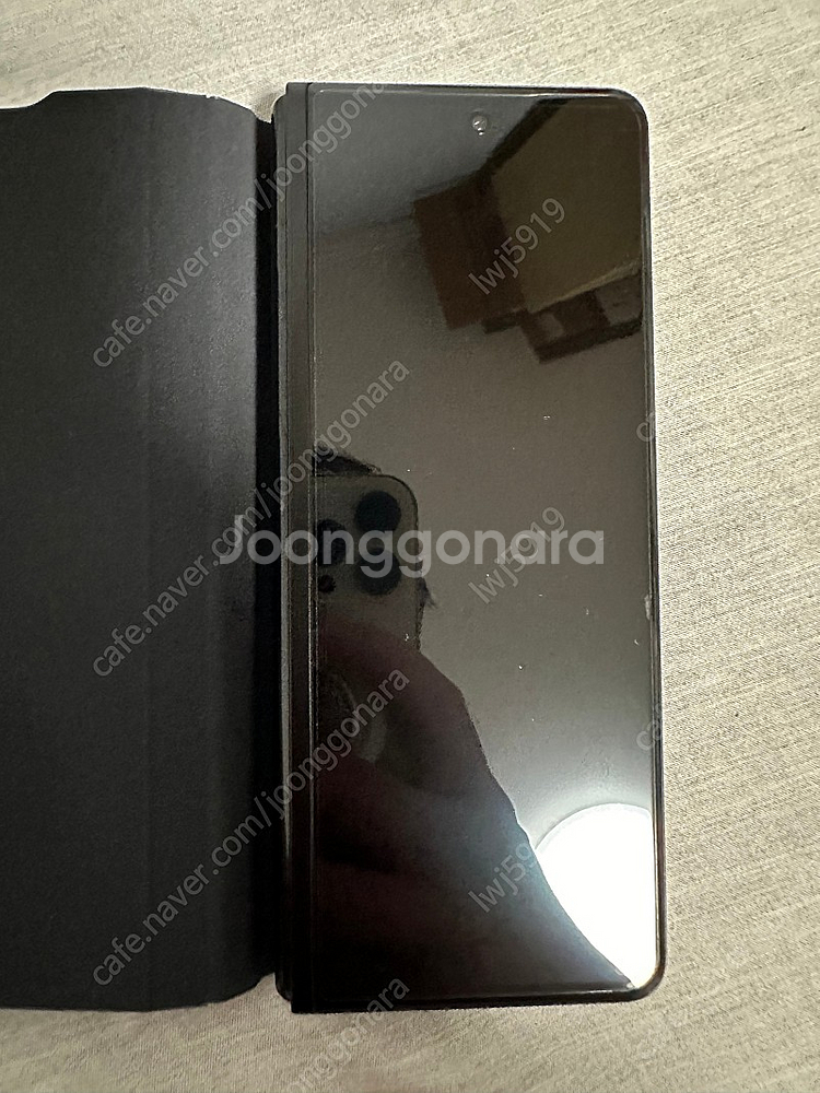 폴드3 512gb 판매합니다(리퍼받음) 가격 50만--1