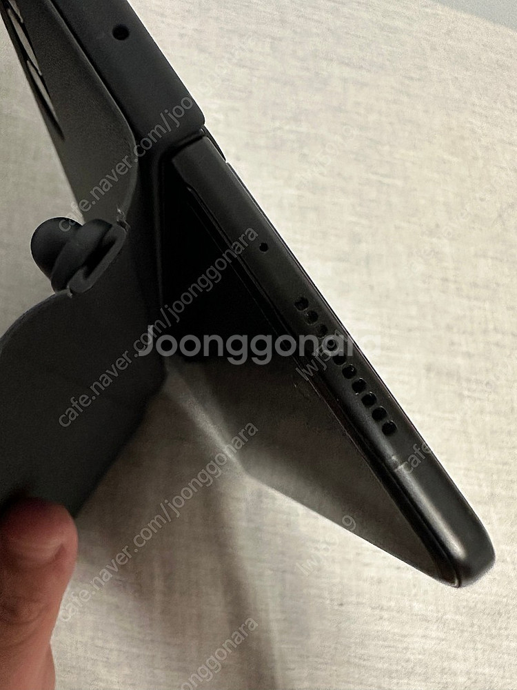 폴드3 512gb 판매합니다(리퍼받음) 가격 50만--4