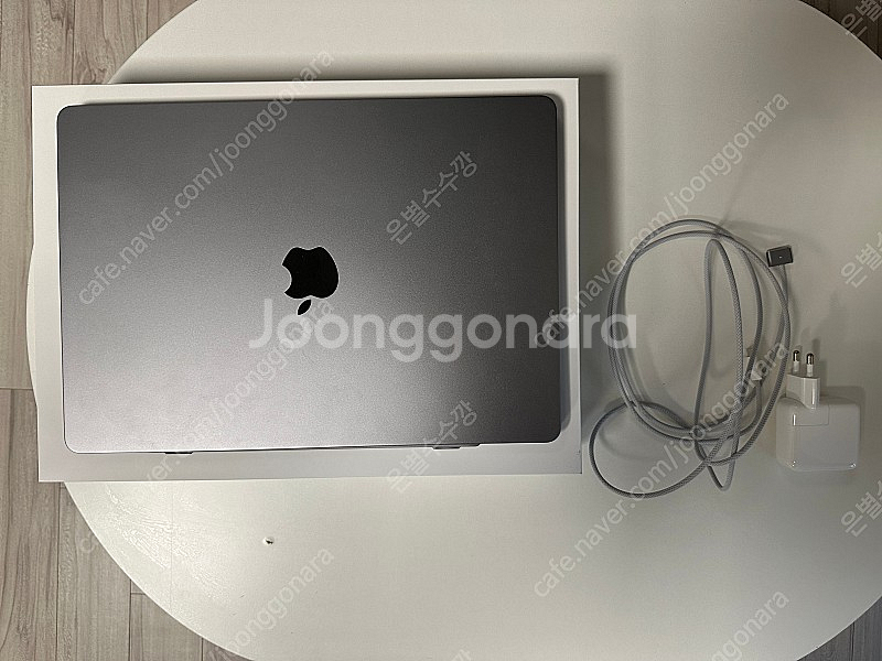 맥북에어15 인치 m2 256 / 8 스그 기본모델--2
