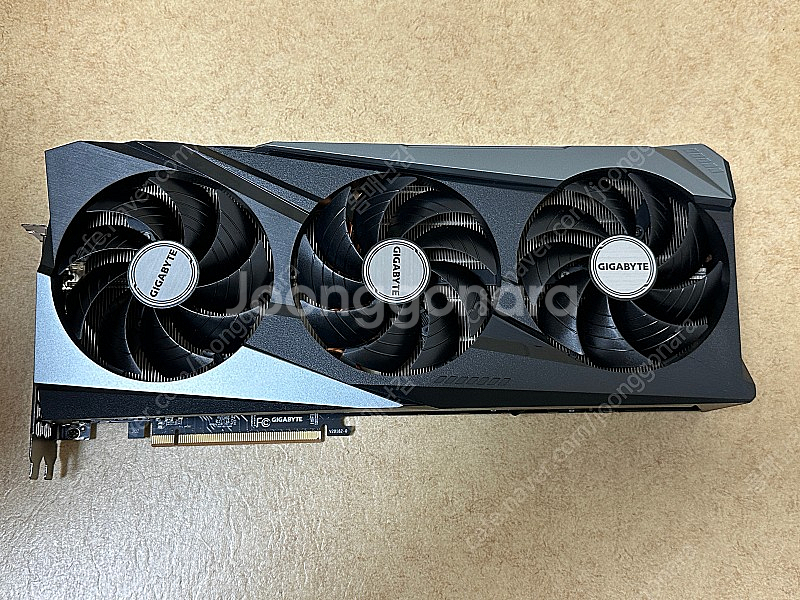 [팝니다] GIGABYTE 라데온 RX 6950 XT ...--3