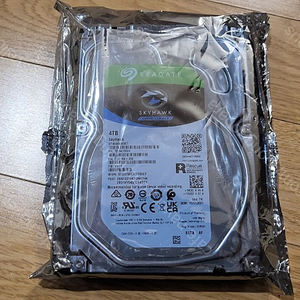 Seagate SkyHawk 5900/64M (ST4000VX007, 4TB)