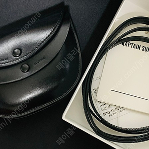 캡틴선샤인 라운드 월렛 KAPTAIN SUNSHINE_Round Wallet Mid Porch