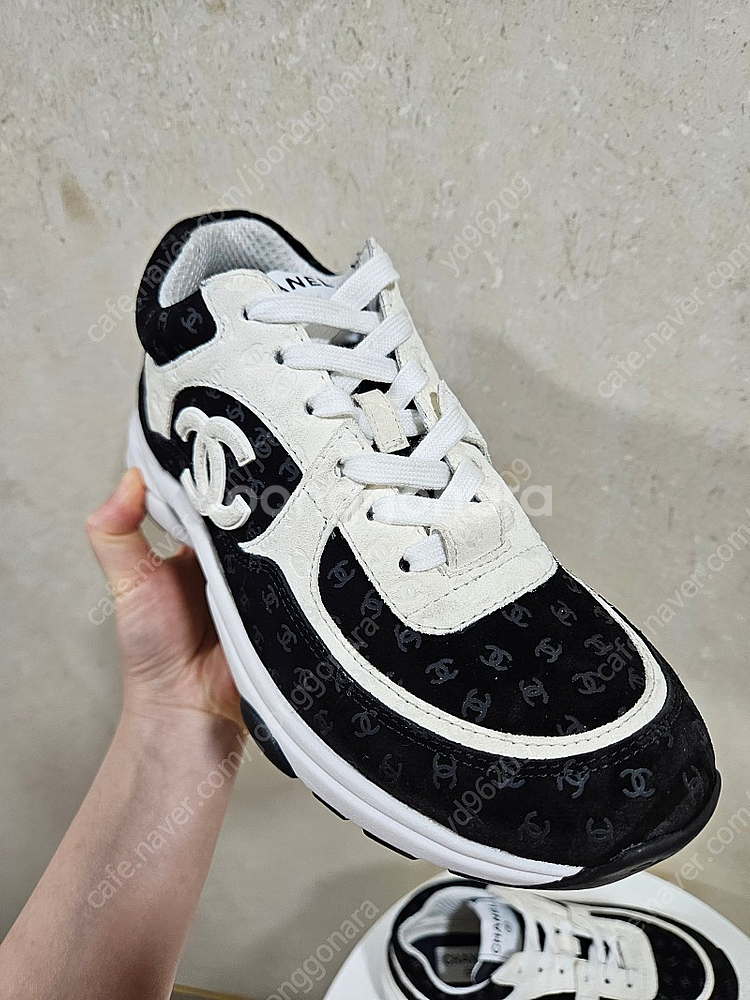 샤넬 CC로고 여성 운동화 240--2